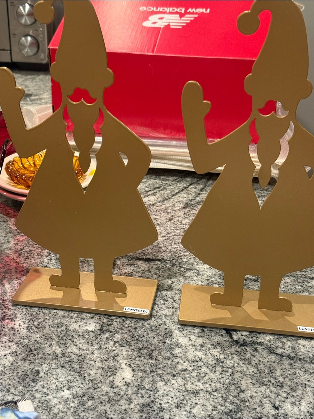 Lonneberg Gold Metal holiday gnomes - set of 2